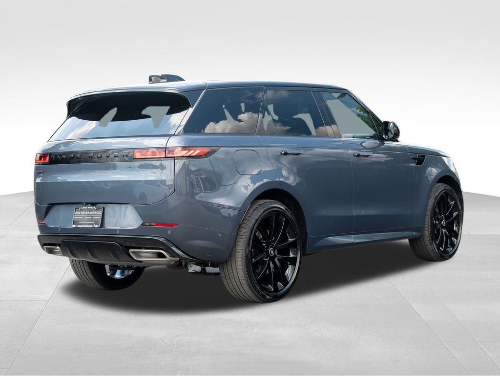 2025 Land Rover Range Rover Sport SE photo 2