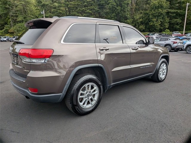 2018 Jeep Grand Cherokee Laredo photo 3