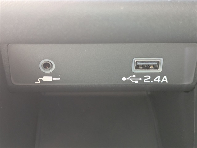 2025 Subaru Outback Base photo 19