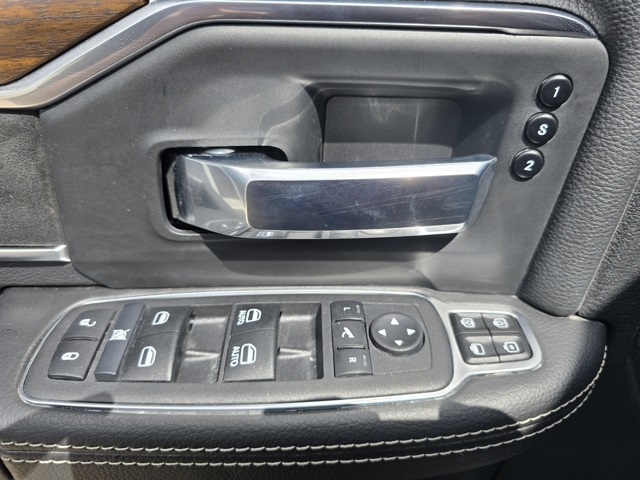 2024 Ram 2500 Laramie photo 22