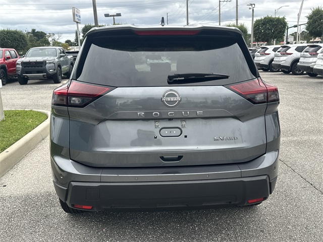 2024 Nissan Rogue SV photo 4