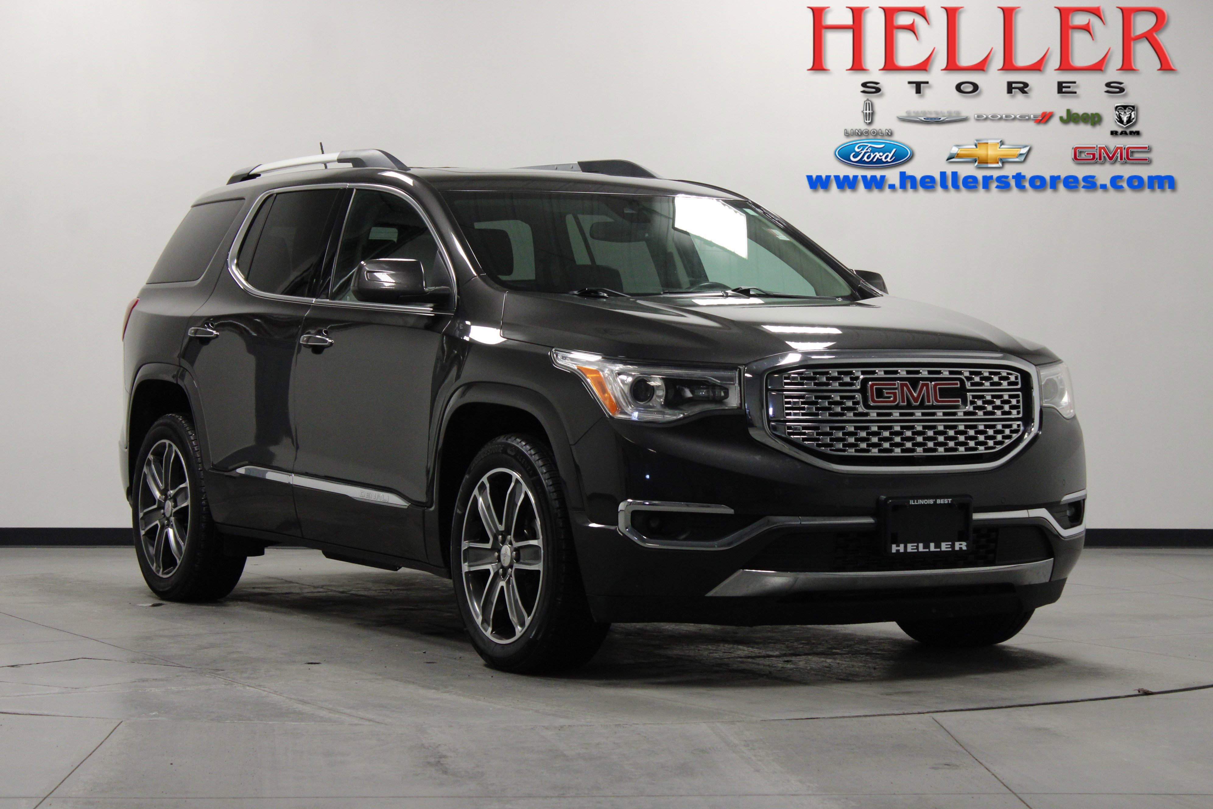 2018 GMC Acadia Denali's photo