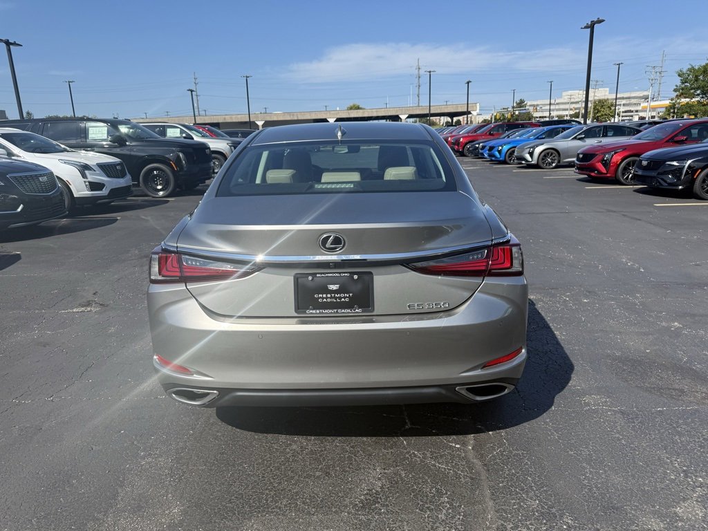 2019 Lexus ES 350 photo 4