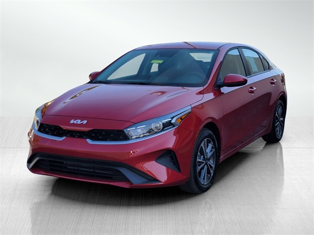 2024 Kia Forte LXS photo 7