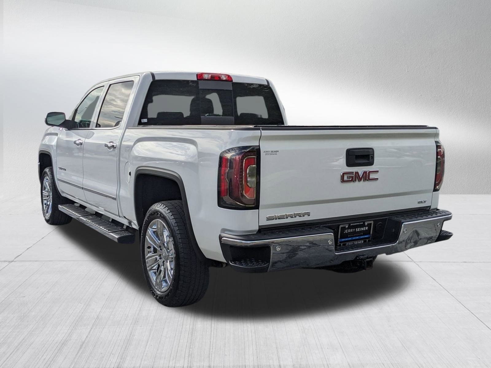 2018 Gmc Sierra 1500 SLT photo 3