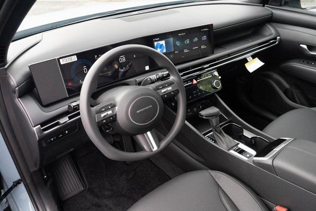 2026 Hyundai Santa Cruz SEL photo 2