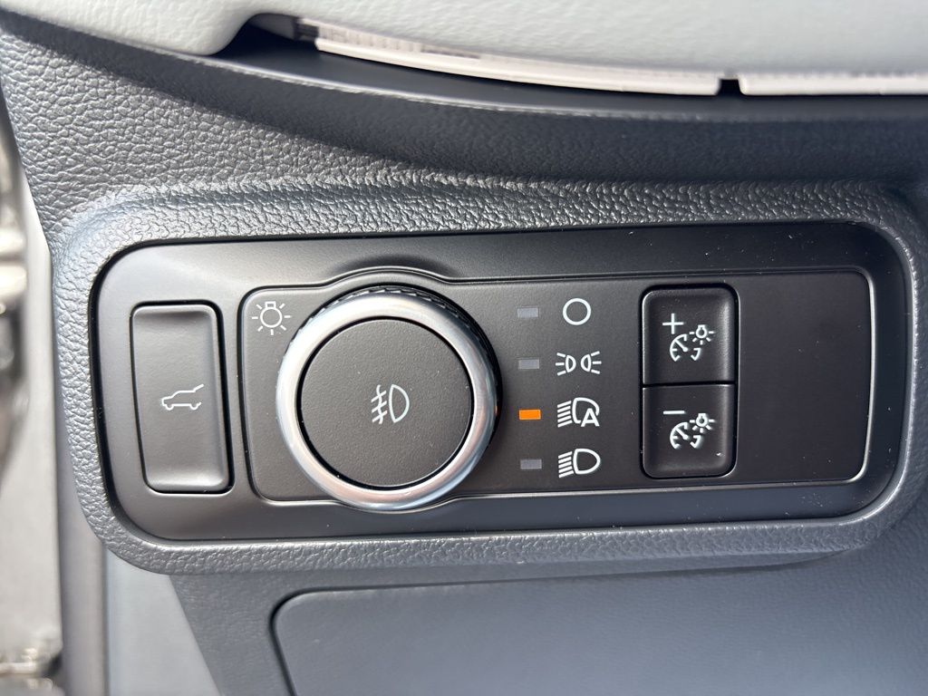 2025 Ford Explorer Platinum photo 15
