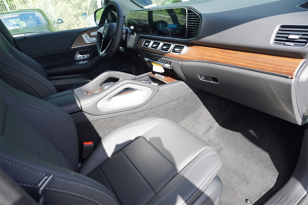 2026 Mercedes Benz GLE 350 photo 11