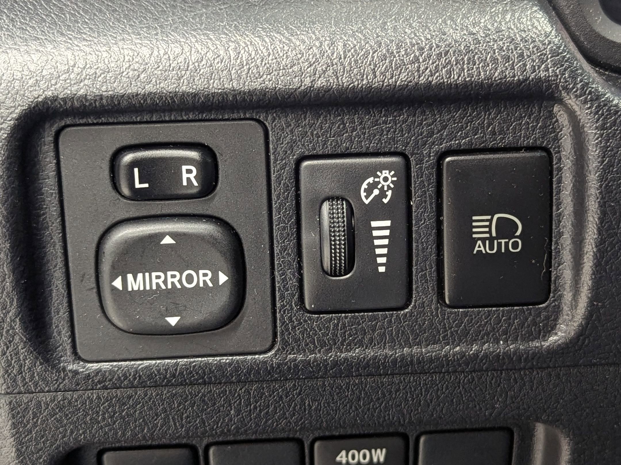 2020 Toyota 4Runner TRD Premium photo 14