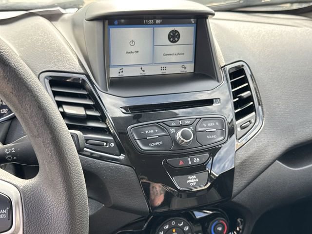 2019 Ford Fiesta SE photo 13