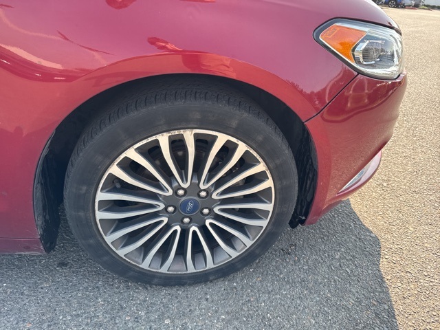 2017 Ford Fusion SE photo 4