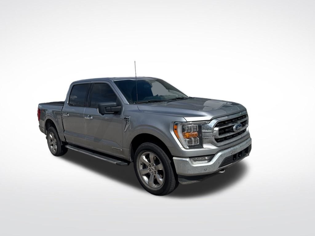 2021 Ford F-150 XLT photo 2