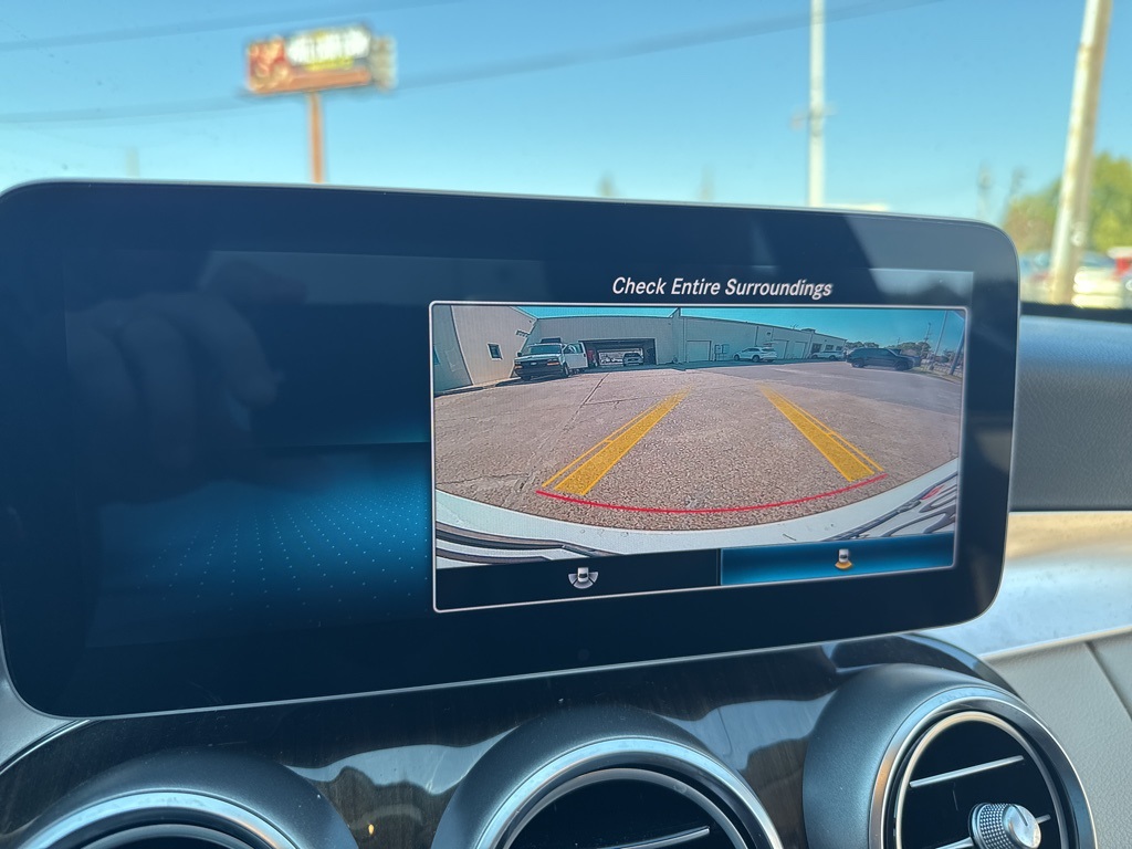 2019 Mercedes Benz C 300 photo 3