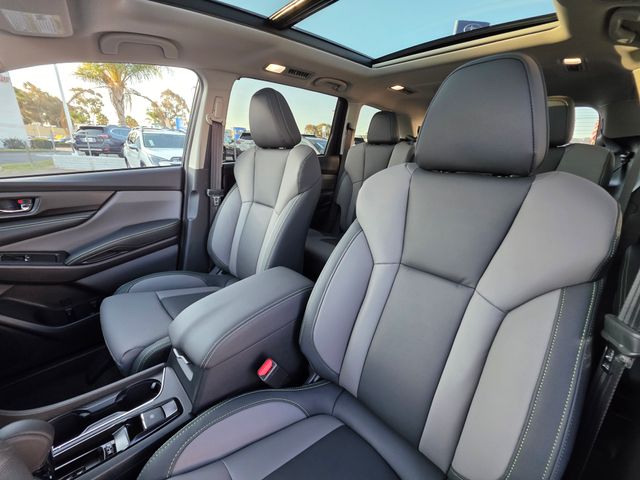 2025 Subaru Ascent Onyx Edition photo 16