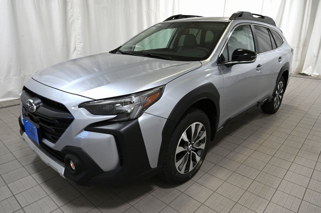 2025 Subaru Outback Limited photo 9
