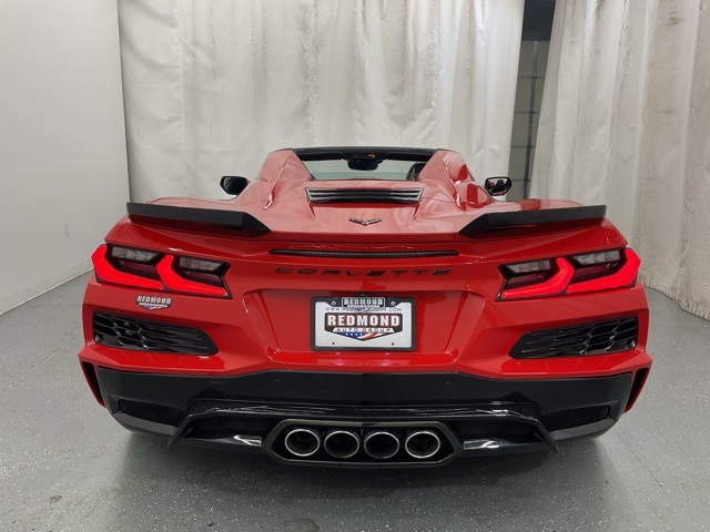 2024 Chevrolet Corvette Z06 3LZ photo 10