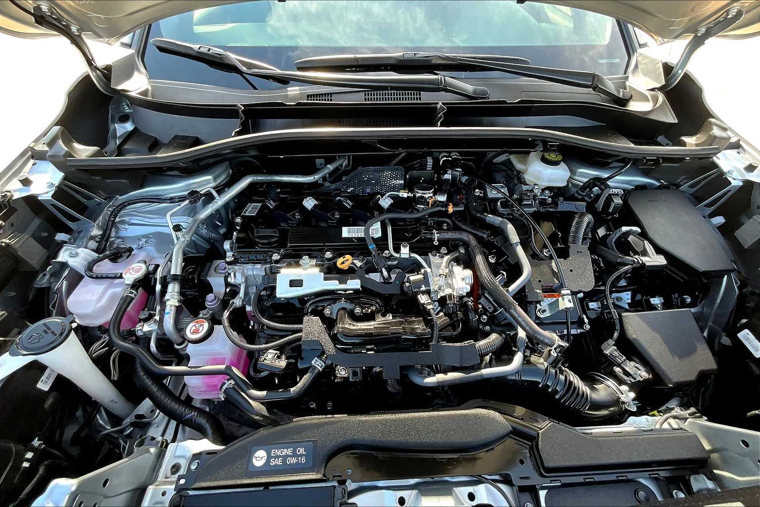 2024 Toyota Corolla Cross Hybrid XSE photo 30