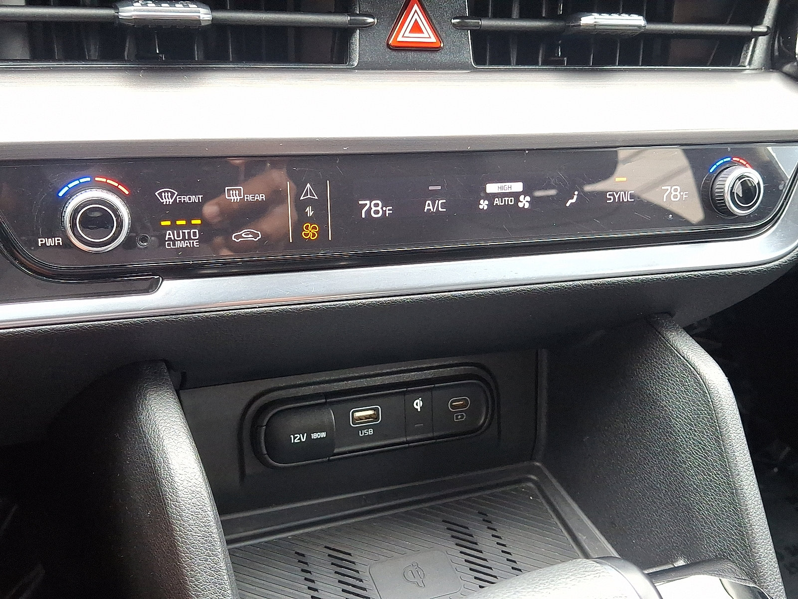 2023 Kia Sportage EX photo 14