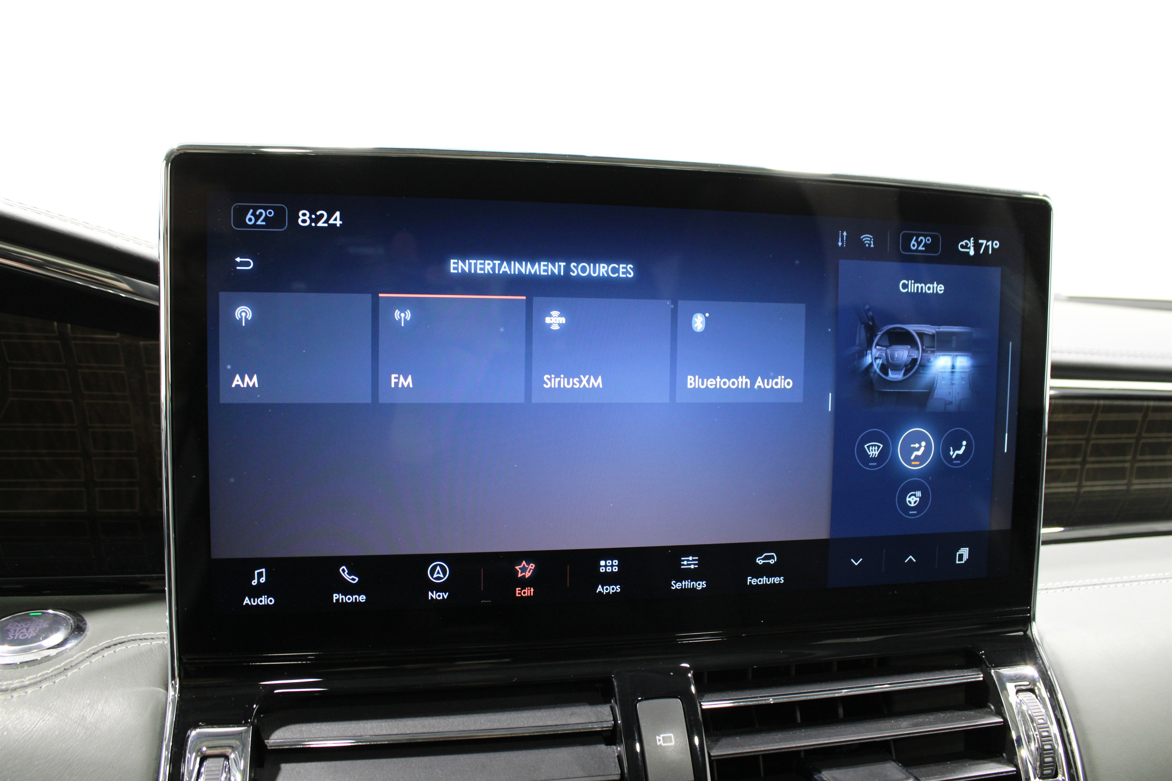 2022 Lincoln Navigator Black Label photo 14