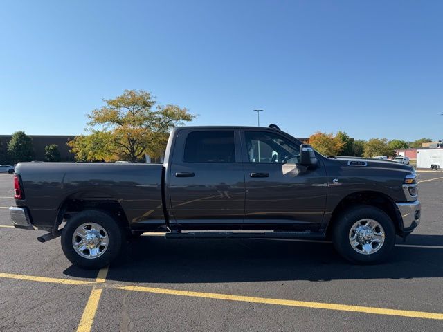 2026 Ram 3500 Tradesman photo 3