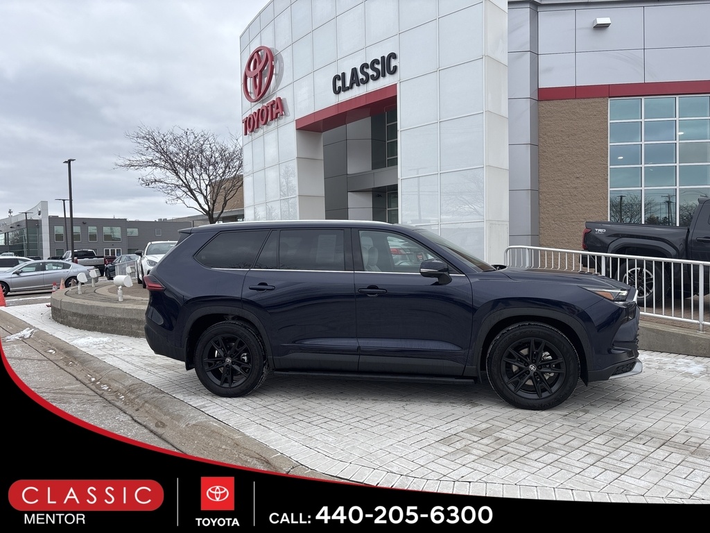 2026 Toyota Grand Highlander Platinum's photo