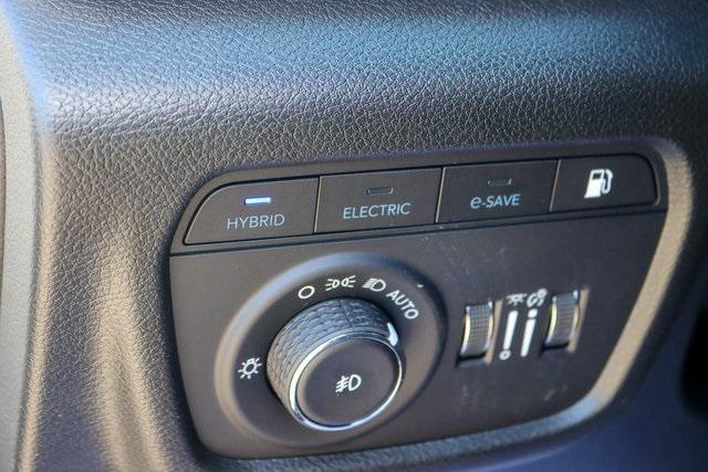 2024 Jeep Cherokee Trailhawk 4xe photo 11
