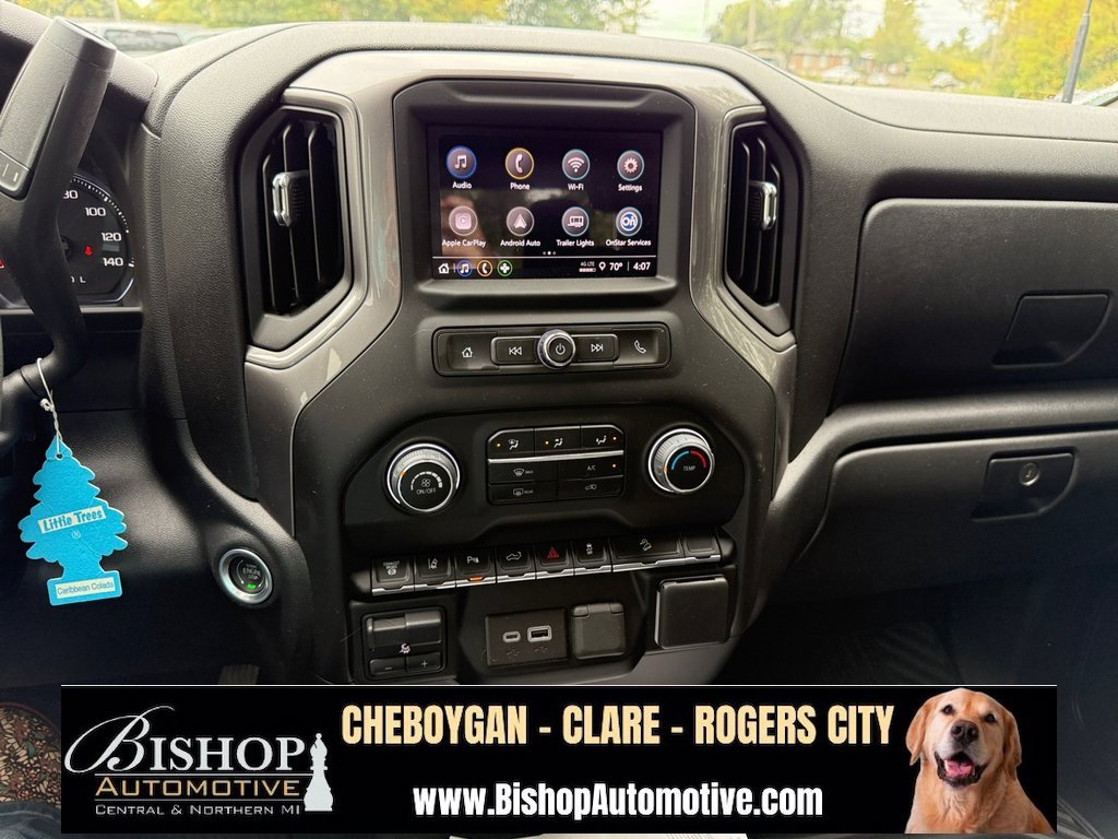 2024 Chevrolet Silverado 2500HD Custom photo 4