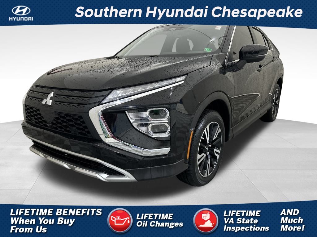 2024 Mitsubishi Eclipse Cross SE's photo