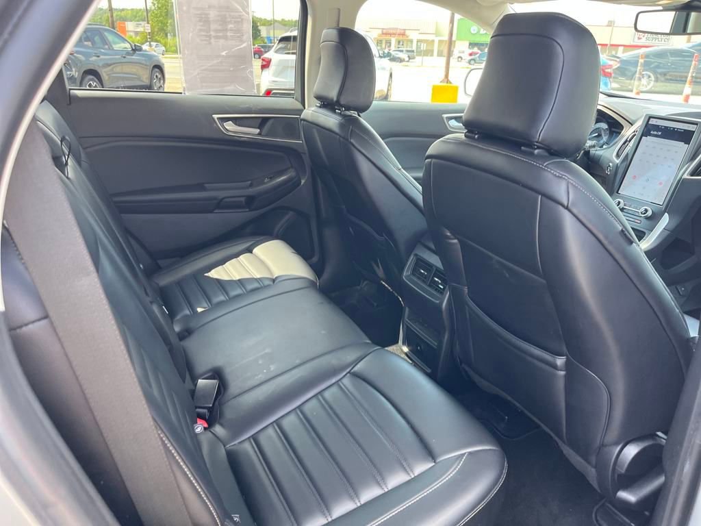 2024 Ford Edge SEL photo 22