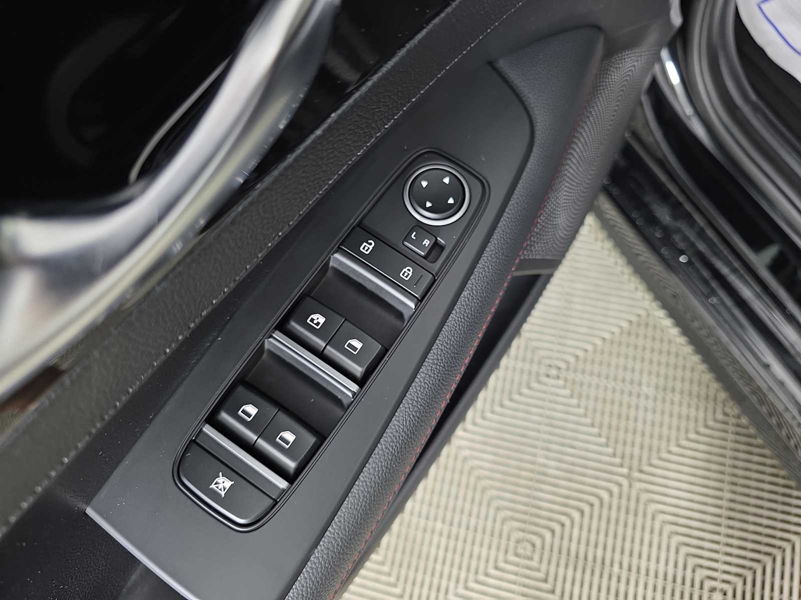 2023 Kia Forte GT photo 25