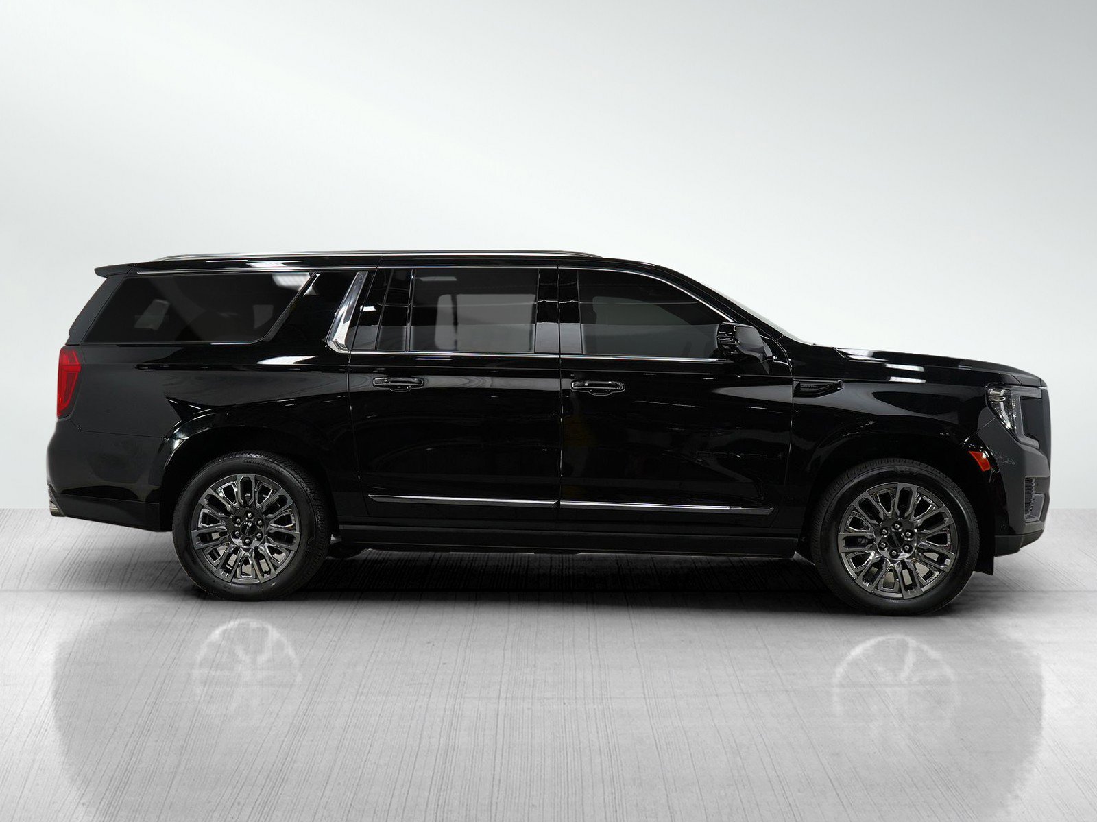 2024 Gmc Yukon XL Denali Ultimate photo 5