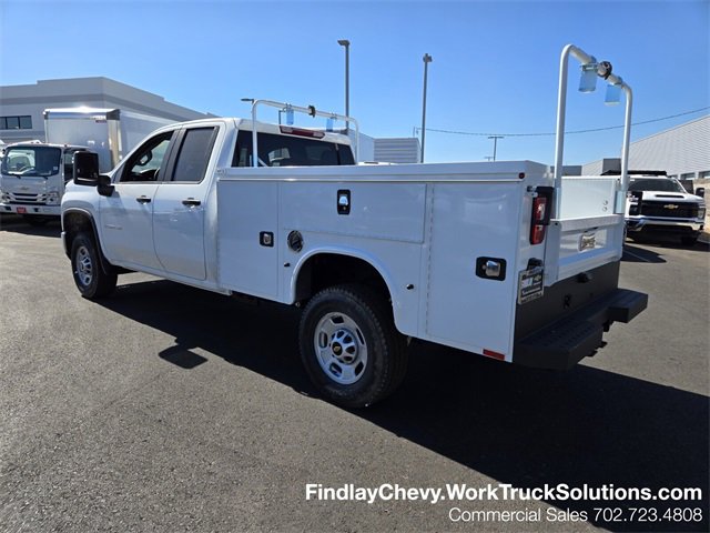 New 2024 Summit White Chevrolet WT image 4