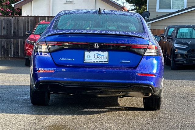 2025 Honda Accord Sport-L photo 7