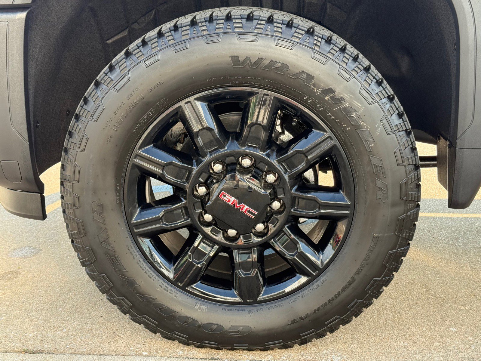 2026 Gmc Sierra 2500 HD AT4 photo 7