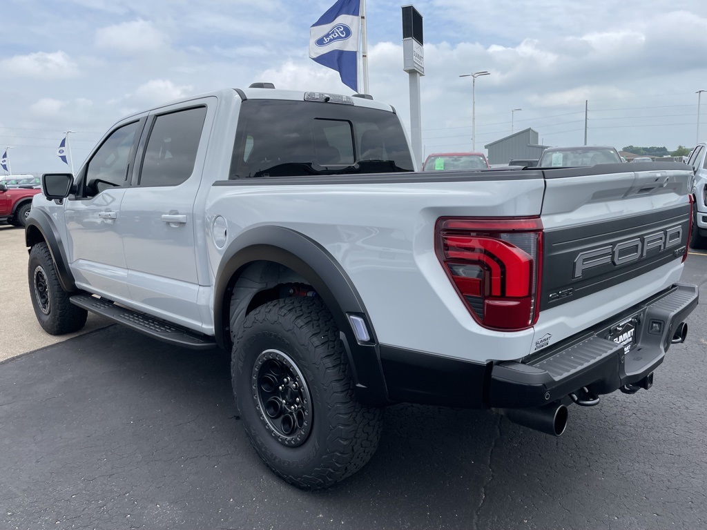 2024 Ford F-150 Raptor photo 4