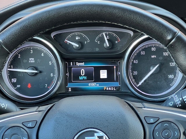 2020 Buick Envision Essence photo 29
