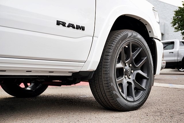 New 2026 Bright White Clear-Coat Exterior Paint RAM Laramie image 9