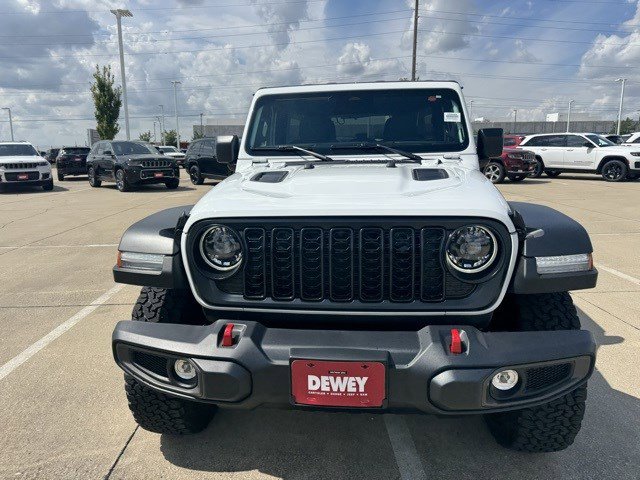 2025 Jeep Wrangler Rubicon photo 2