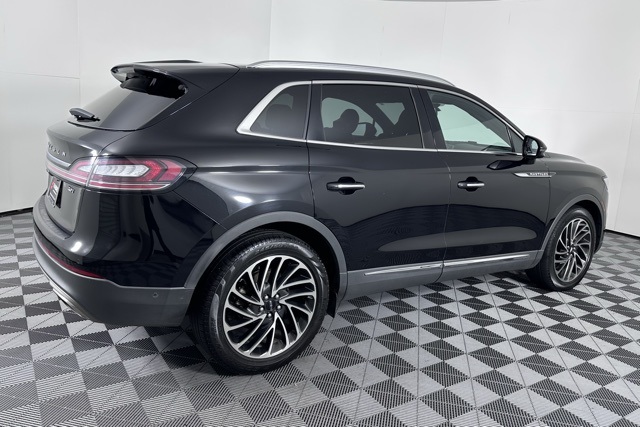 2019 Lincoln Nautilus Reserve photo 4