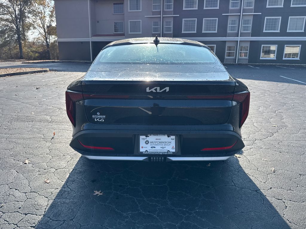 2025 Kia K4 LXS photo 4