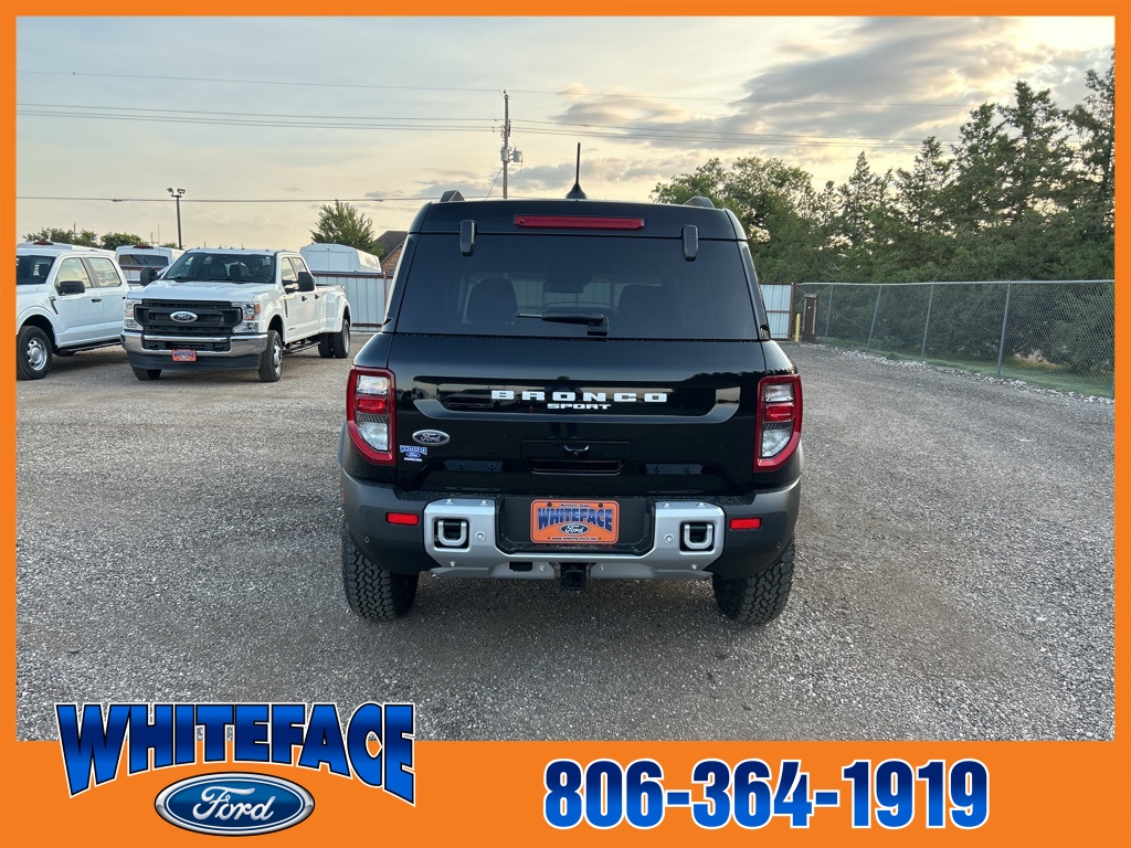 2025 Ford Bronco Sport Outer Banks photo 4