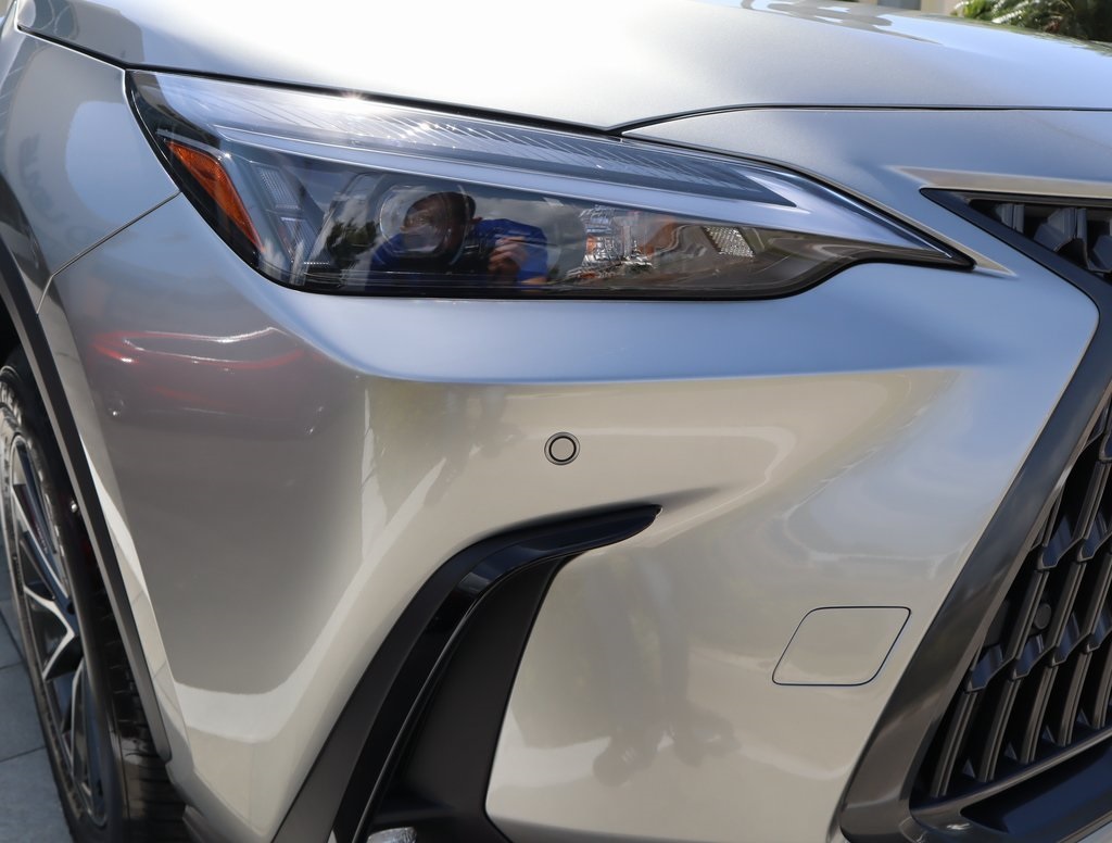2025 Lexus NX 250 Premium photo 18