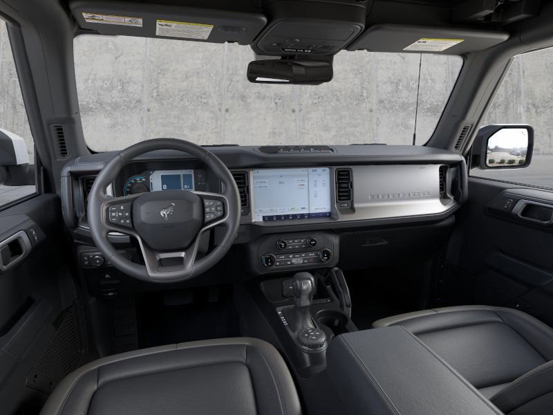 2025 Ford Bronco Outer Banks photo 9