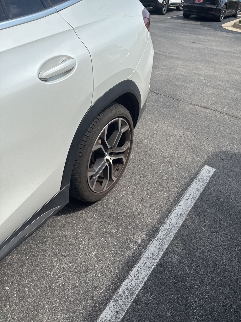 2022 Bmw X6 xDrive40i photo 2