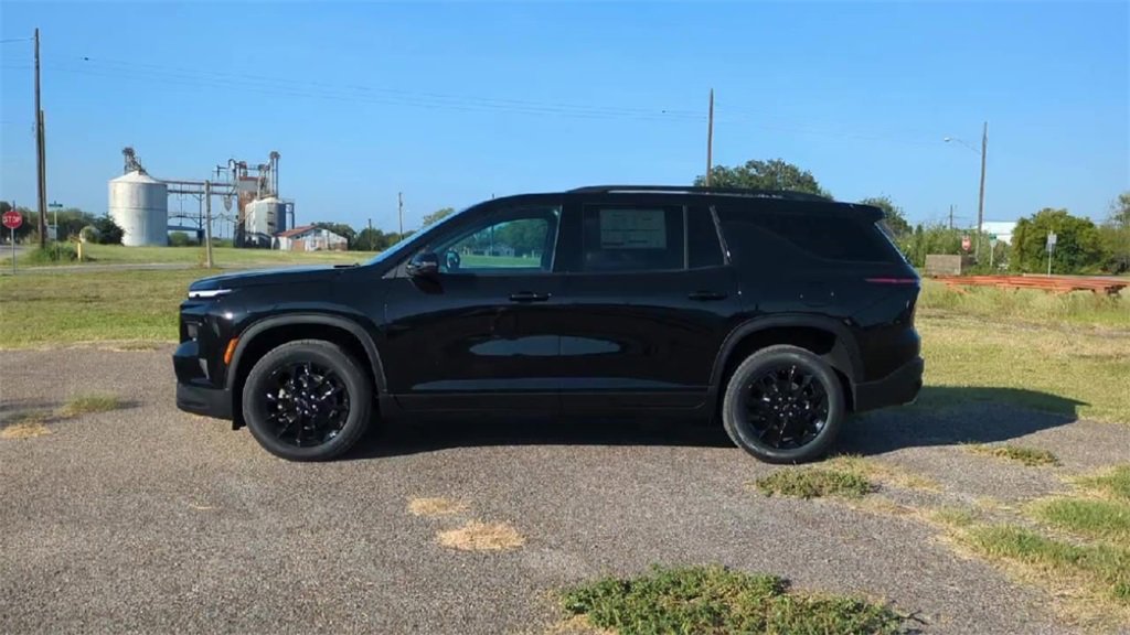 2026 Chevrolet Traverse photo 4