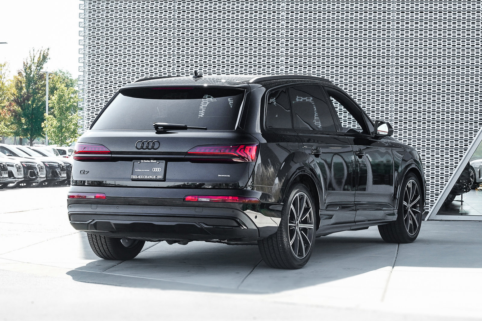 2022 Audi Q7 Prestige photo 3