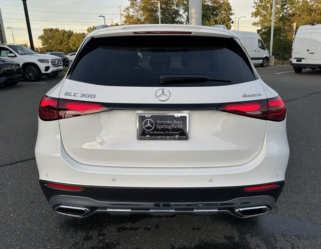 2026 Mercedes Benz GLC 300 4MATIC photo 6