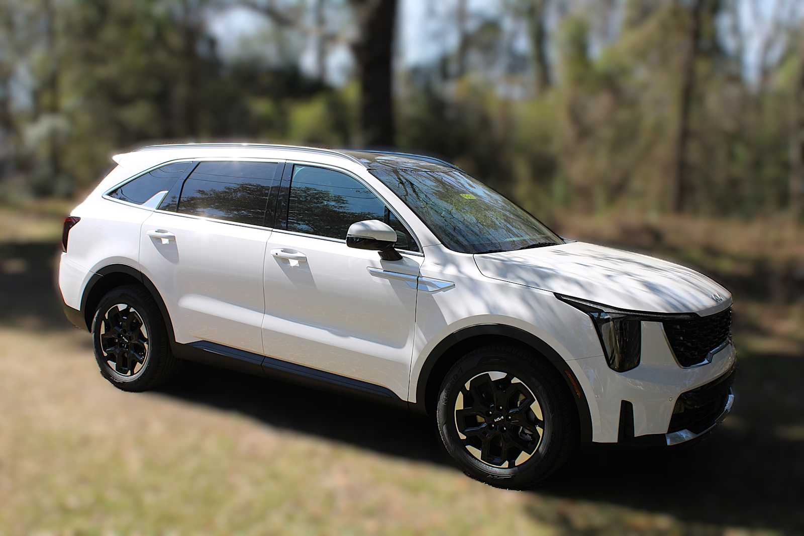 2026 Kia Sorento S photo 3