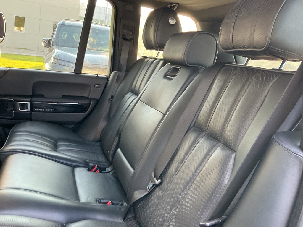 2012 Land Rover Range Rover HSE LUX photo 24