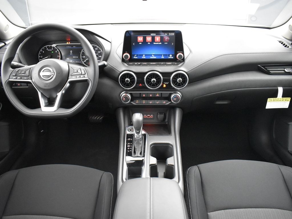 2025 Nissan Sentra SV photo 8